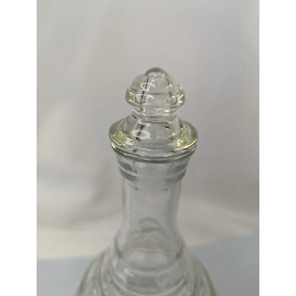 Hazel Atlas Glass Decanter‎ with Stopper 10.5 Inch